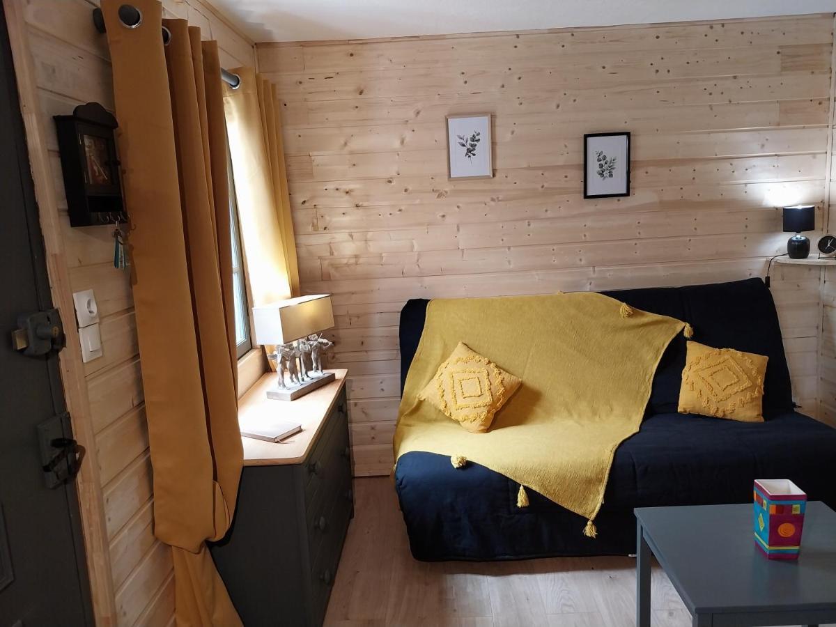 Petit Studio Dans La Prairie Saint-Auban  Exterior photo