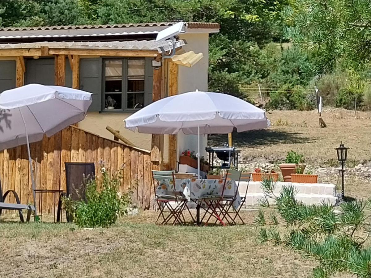 Petit Studio Dans La Prairie Saint-Auban  Exterior photo